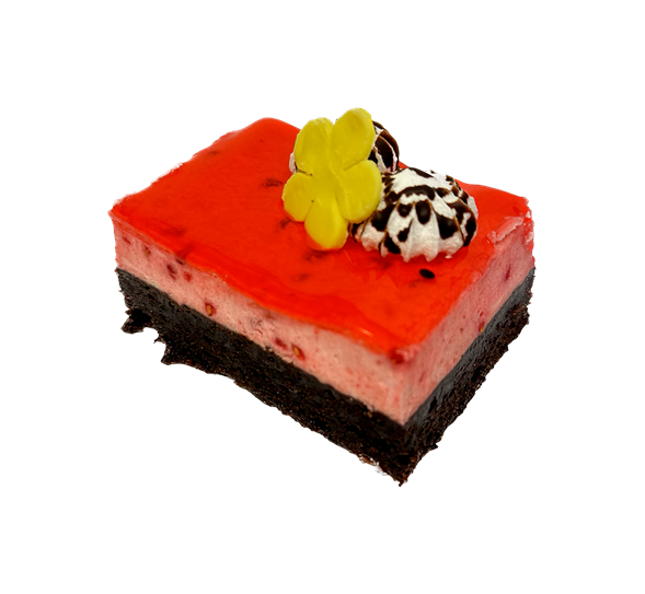 Brownie med hindbærmousse stykke